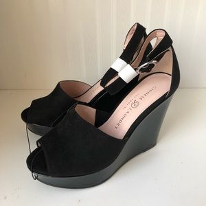 Chinese laundry black suede wedges